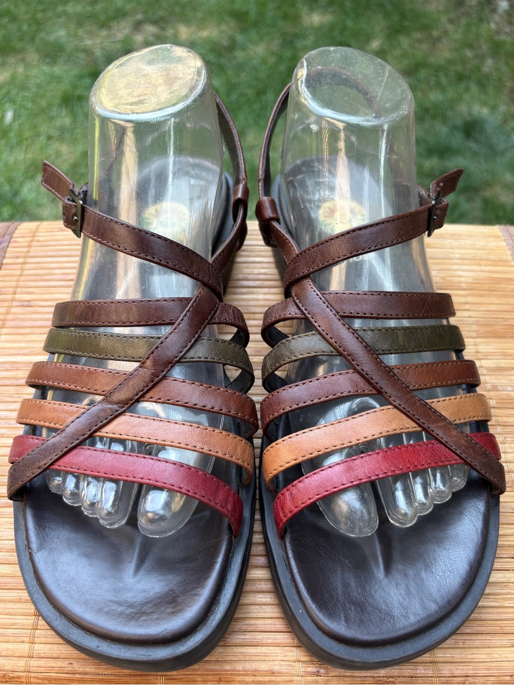 New Earth Shoe Dogwood Genuine Leather Earth Tone Boho Strappy Sandal US size 9